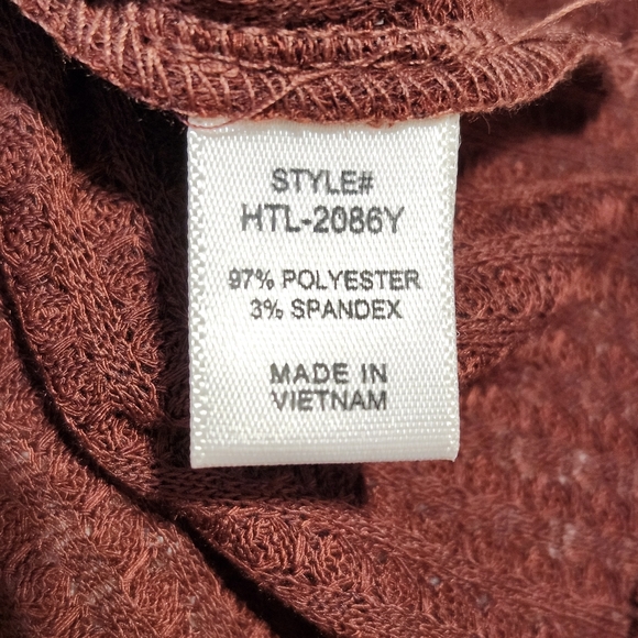 Zenana Outfitters Brick Button-Accent Top - Picture 7 of 7